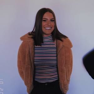 Meet your Posher, Ava